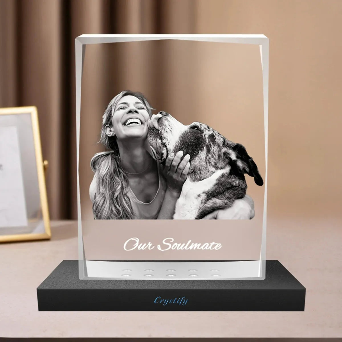 XXL diamond-cut crystal photo frame for large engraved photos. Shop online with free shipping in Australia.