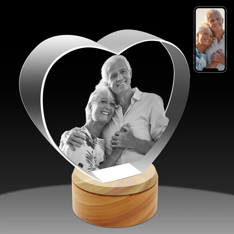 Crystify large heart-shaped crystal for couple or family photos. Buy online with free delivery.